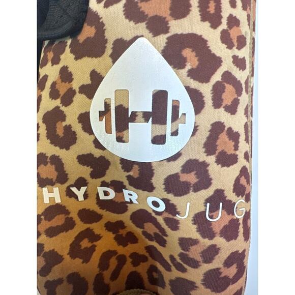 Hydro Jug Leopard Print Insulating Sleeve Carrying Case - Picture 9 of 9